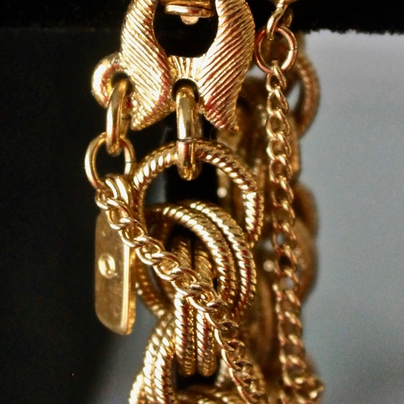 MONET JEWELRY SET NECKLACE BRACELOT EARRINGS GOLD VINTAGE - Picture 10 of 13